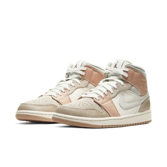 Air Jordan 1 Mid “Milan” Pre-Owned 11.5 main image 4